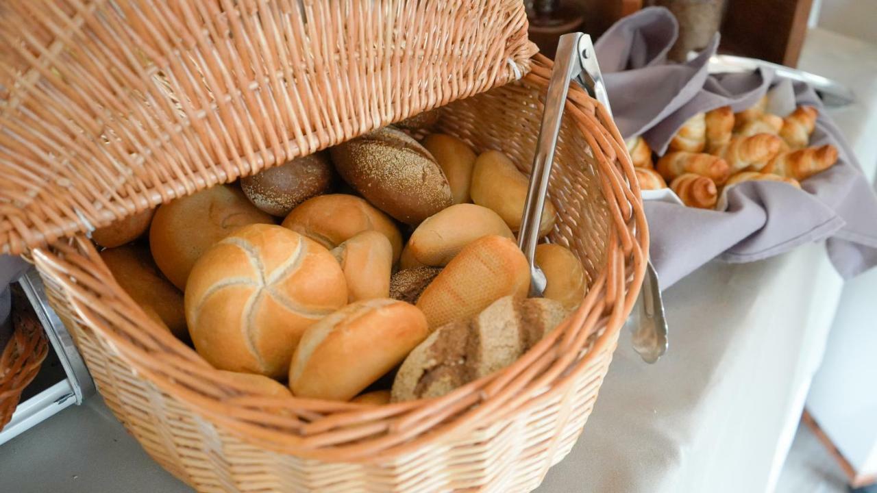 Hotel Restaurant Op De Beek Schin op Geul Εξωτερικό φωτογραφία